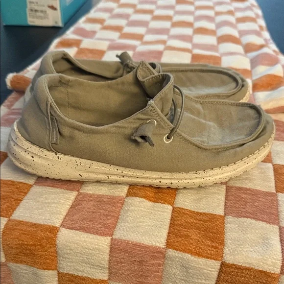 Hey Dude women’s Wendy grey - Picture 2 of 6